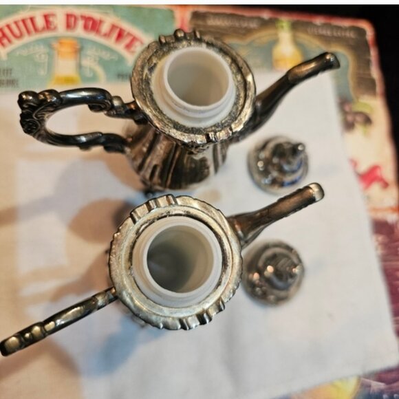 Godinger vintage salt & pepper shakers - Picture 6 of 10